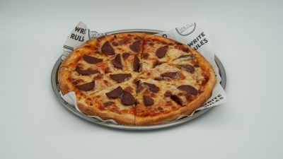 Sucuklu Pizza
